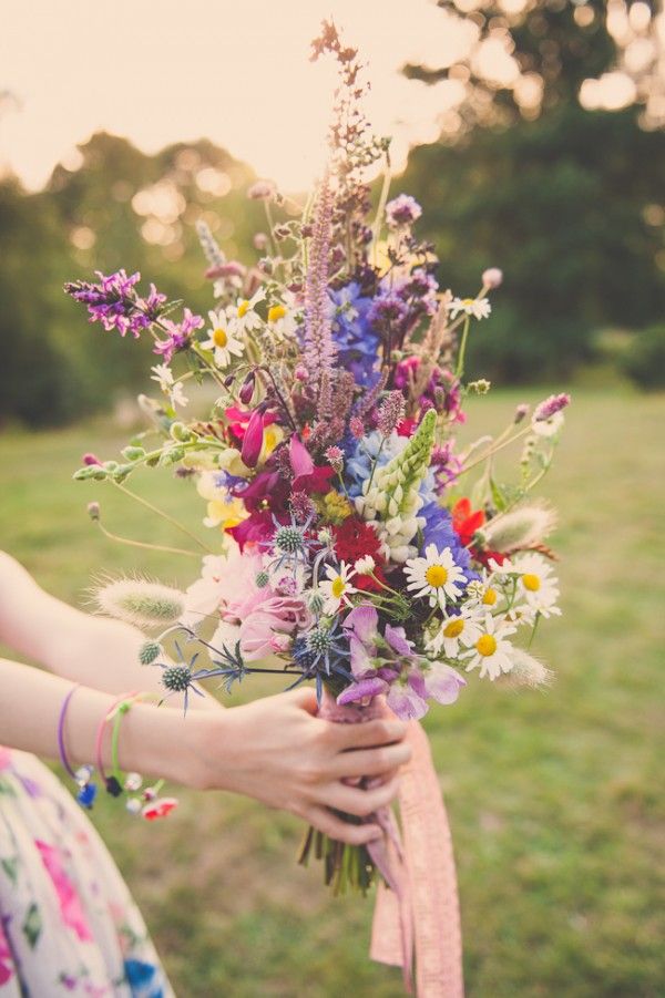 eco-friendly wildflowers boho wedding bouquet