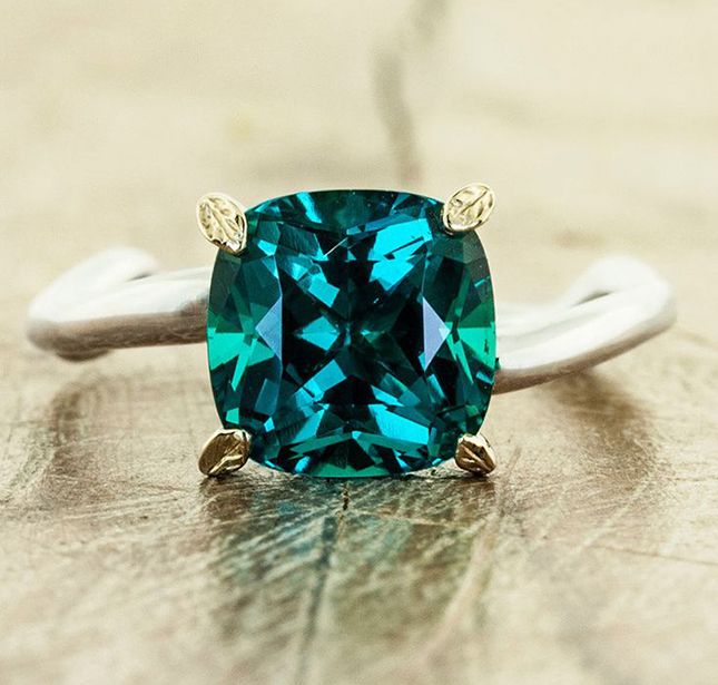 emerald diamond cushion cut engagement rings