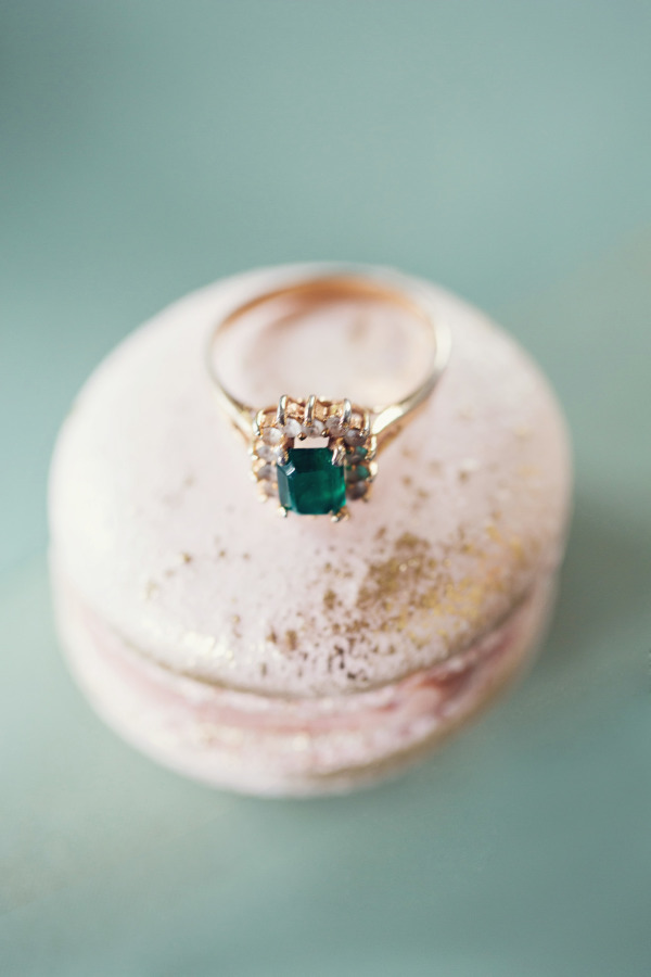 green diamond rose gold ring