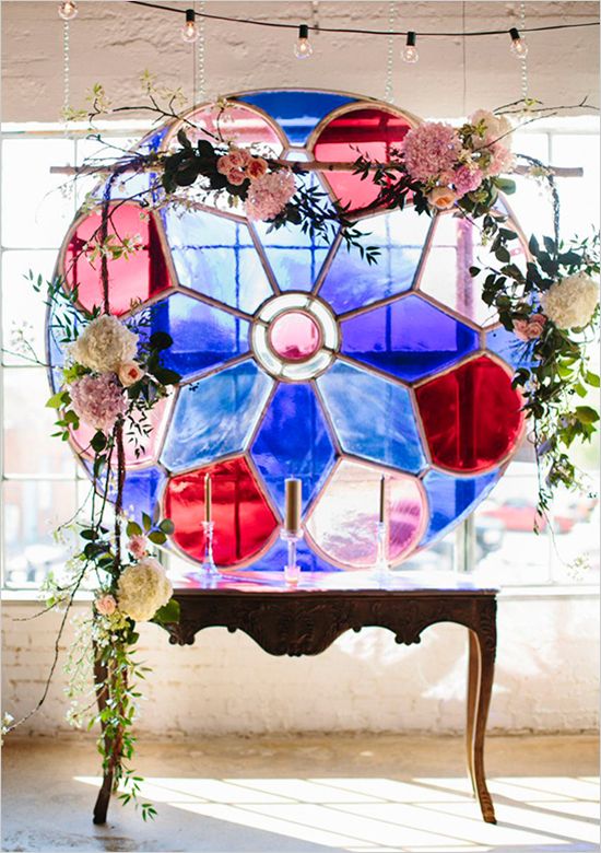 35 Dreamy Indoor Wedding Ceremony Backdrops 20 pink and blue classes with flowers wedding backdrop