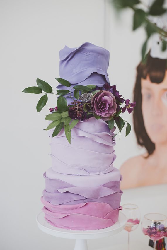 purple ombre wedding cake-Purple bohemian wedding ideas