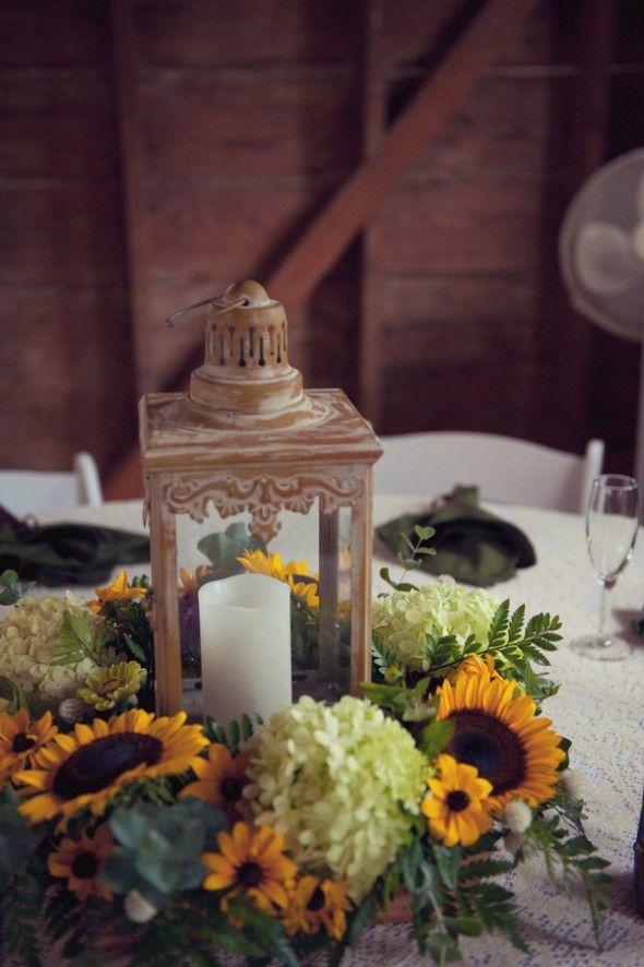 sunflowers and hydrangea lantern wedding decor