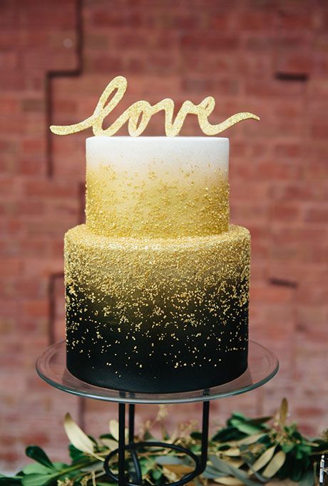 white gold and black omre wedding cake