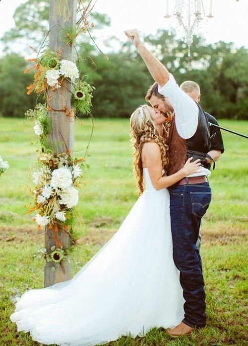 Country wedding photo ideas