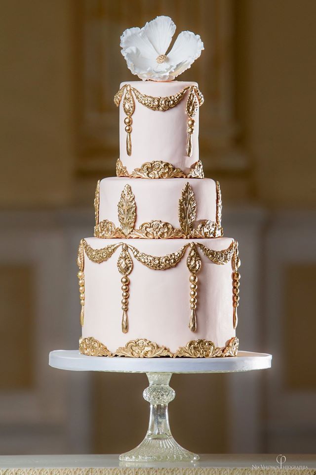 Elegant Blush and Gold Wedding Cake