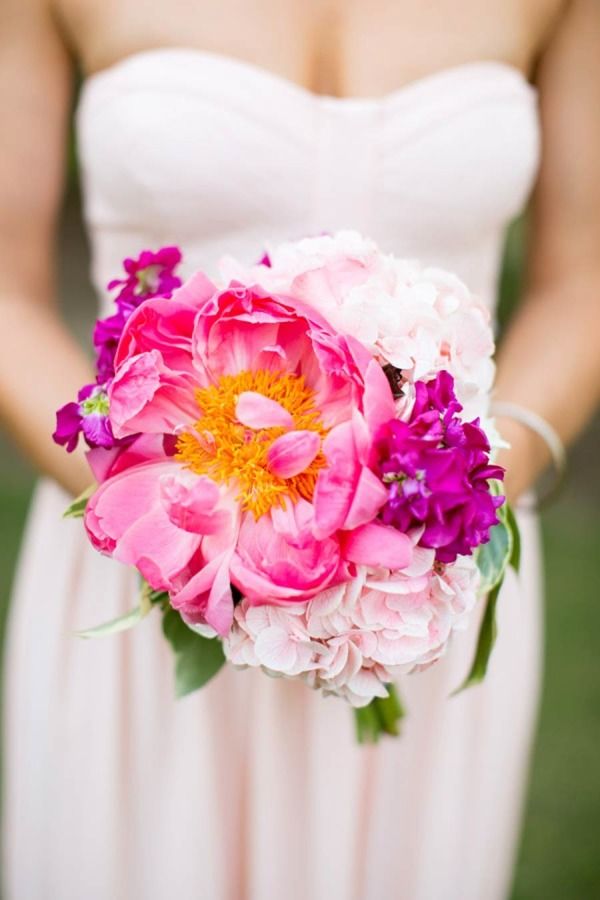 Giant pink peony bouquet ideas