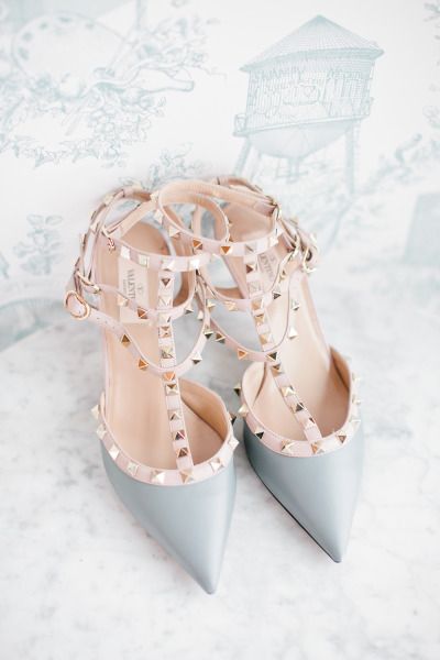 Gorgeous baby blue wedding shoes
