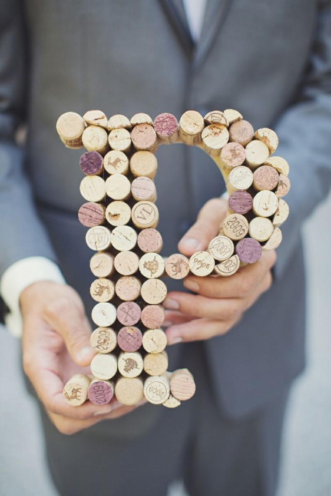 Love this DIY idea- make a monogram out of wine corks