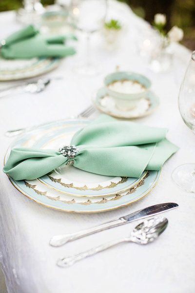 Mint wedding table