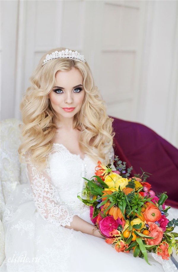 Princess Bridal Hairstyles and Long Sleeves Wedding Dress