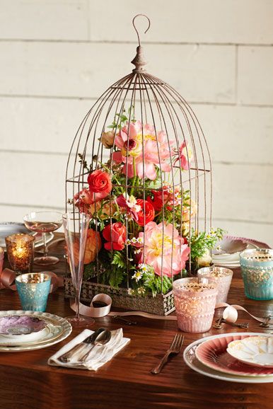 25 Amazing Birdcage Wedding Centerpieces (with Tutrial) 18 birdcage wedding centerpiece