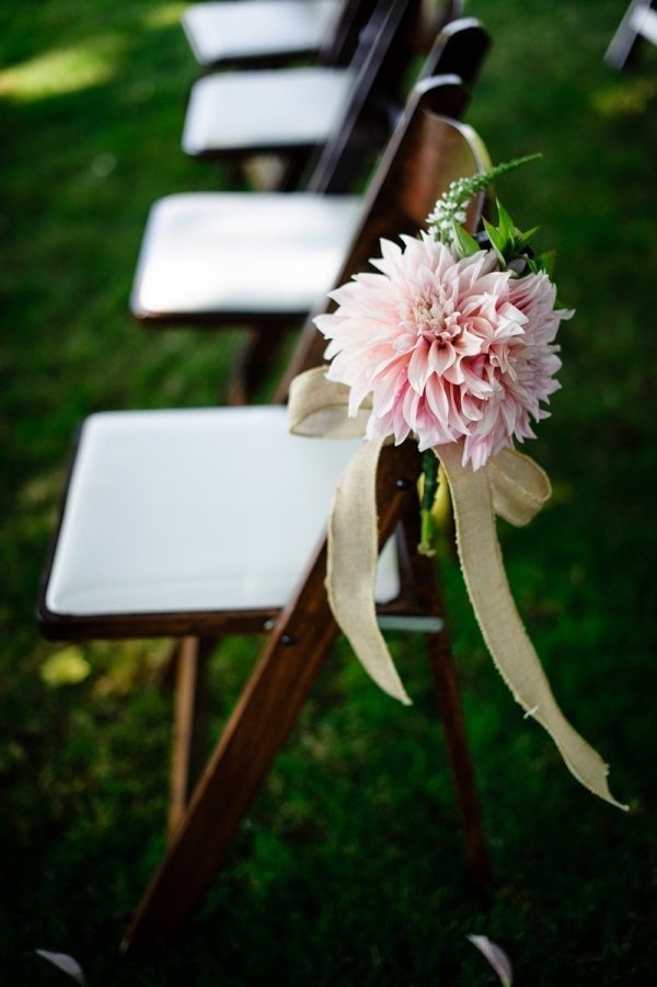 dahlias decorating the ceremony aisle