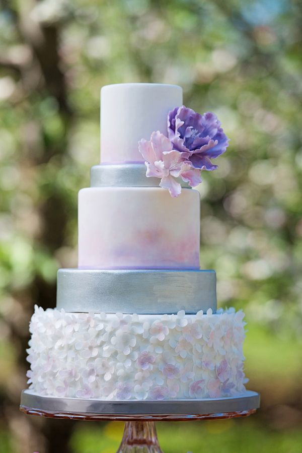 five-tiered cake inspired by the soft colors of apple blossoms