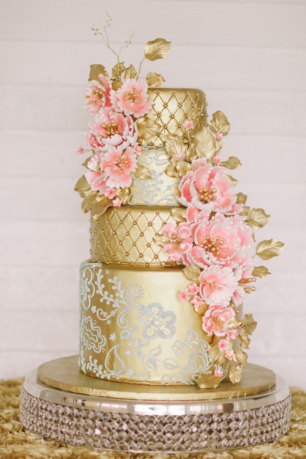 30 + Gold Wedding Cake Ideas that Sweeten Your Big Day 10 gold and pink lace wedding cake