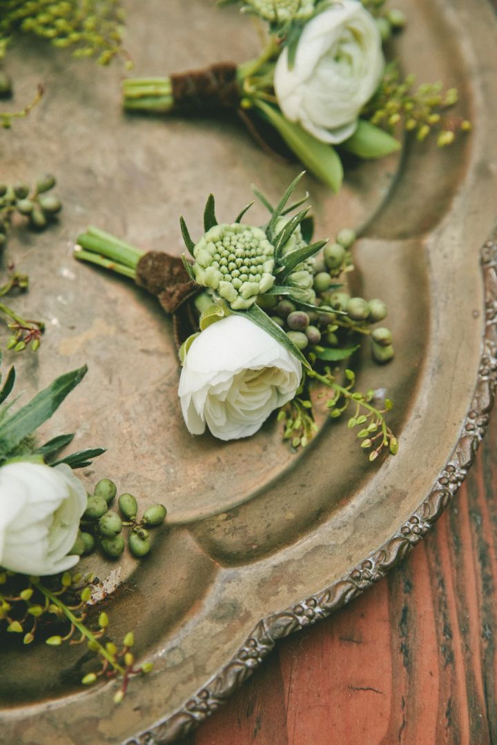 green and white wedding boutonniere