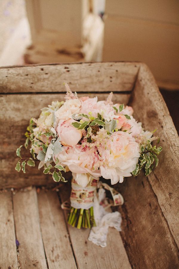 pink wedding bouquet