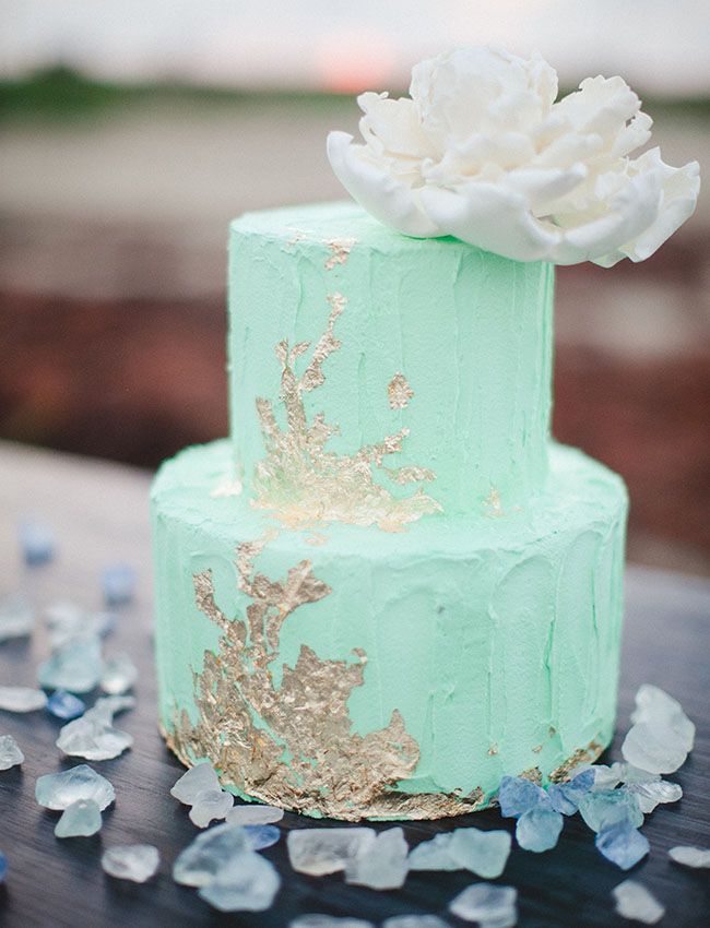 simple gold and mint wedding cake