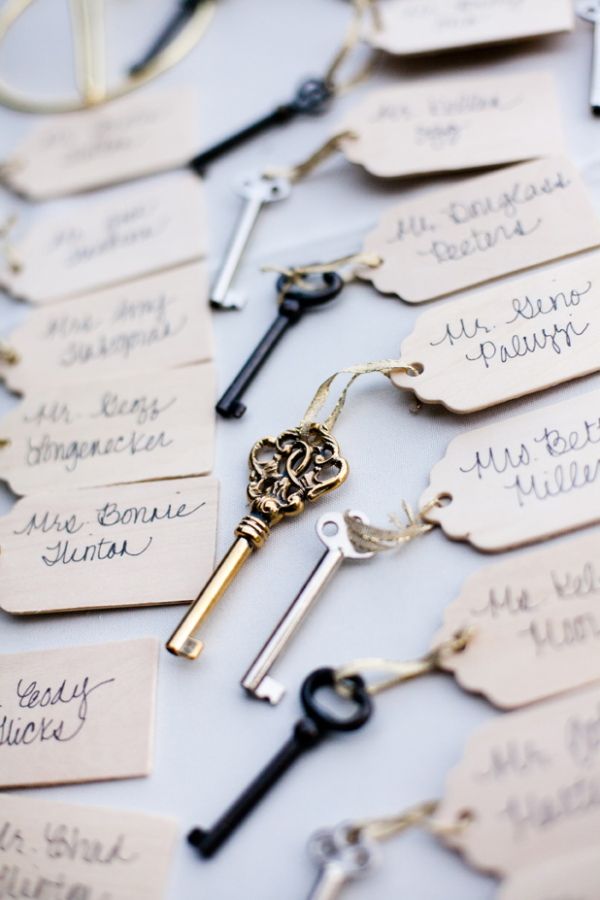 vintage keys wedding escort cards