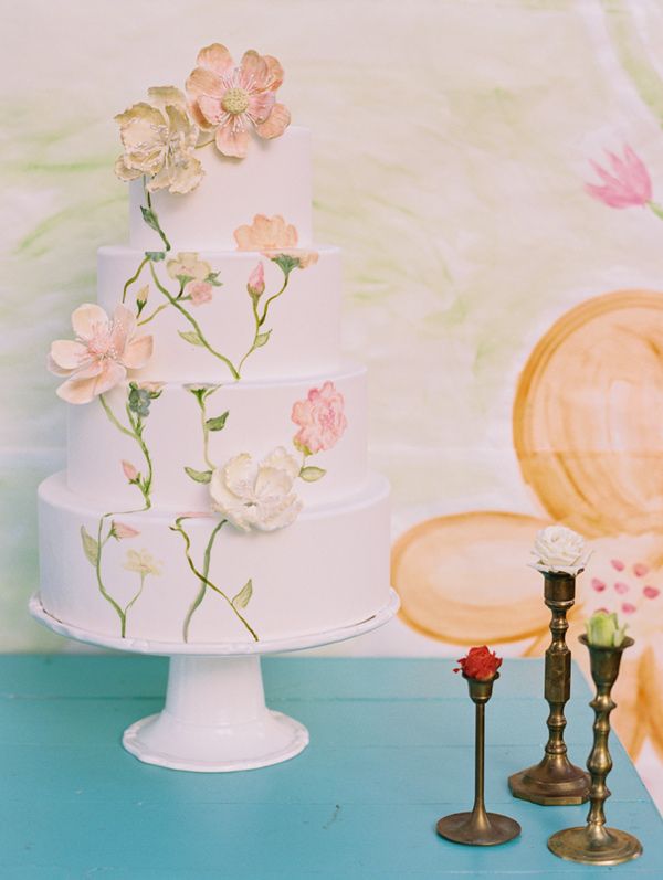 watercolor printed wedding cake with flowers