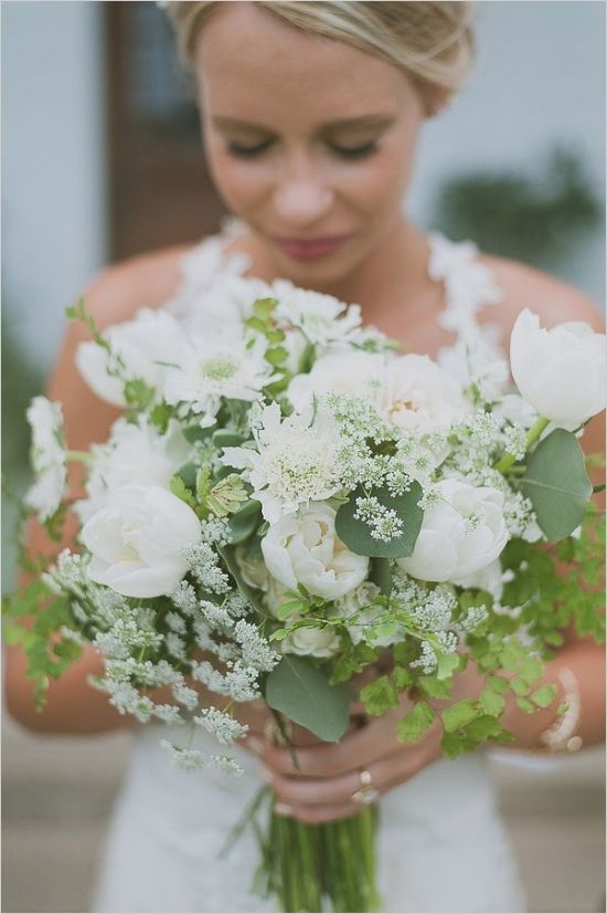white and green bohemian wedding bouquet