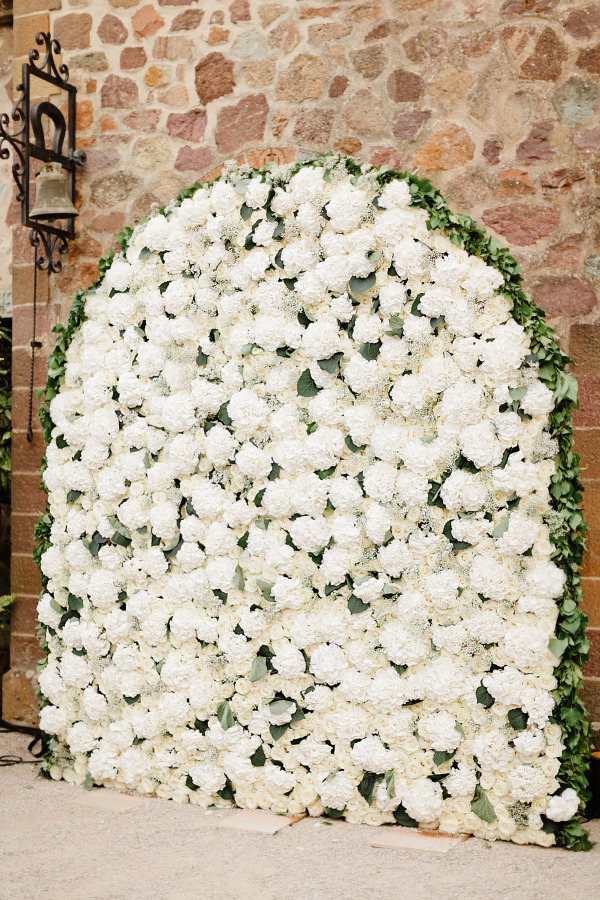 25+ Stuning Wedding Arches with Lots of Flowers 16 white hydrangea wedding backdrop ideas