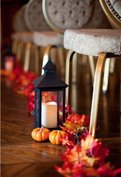 Fall wedding ceremony decor