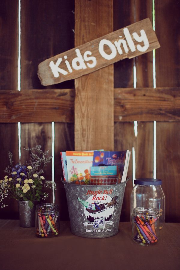 Rustic Country Kids only coloring table