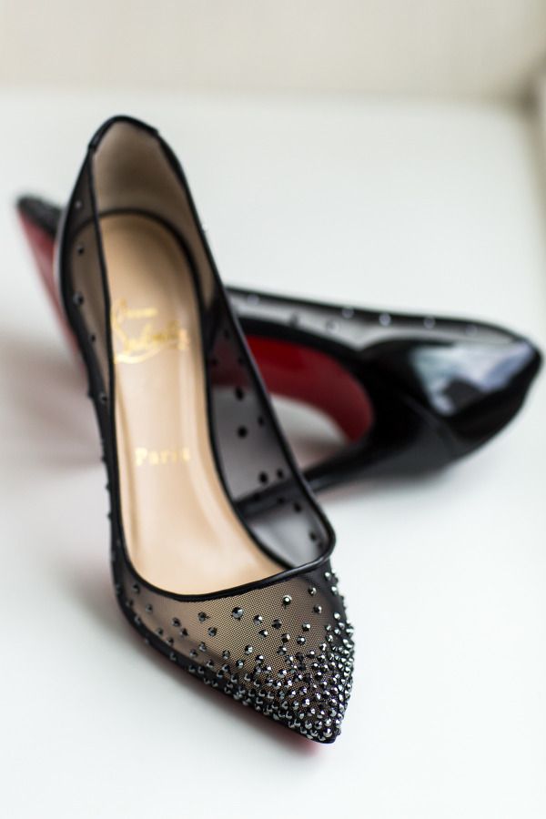 Sleek in black wedding shoes ideas