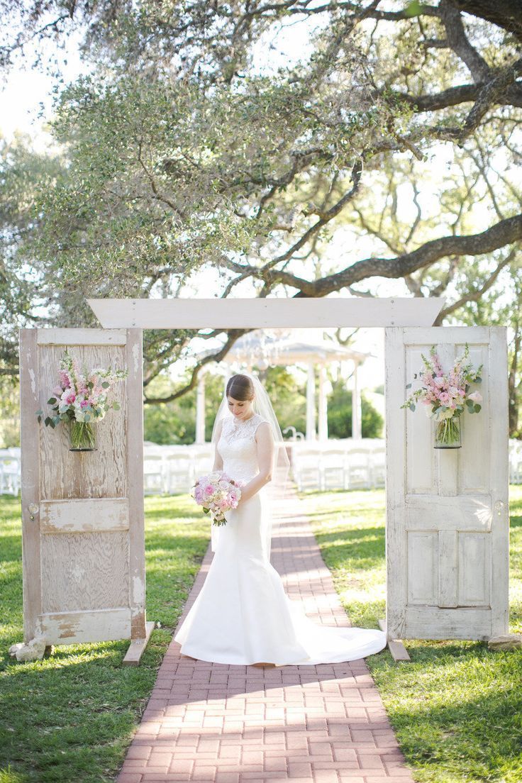 Vintage Old Door Wedding Decor