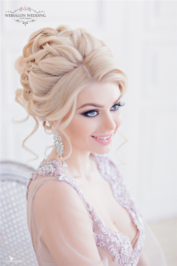 25 Incredibly Eye-catching Long Hairstyles for Wedding 