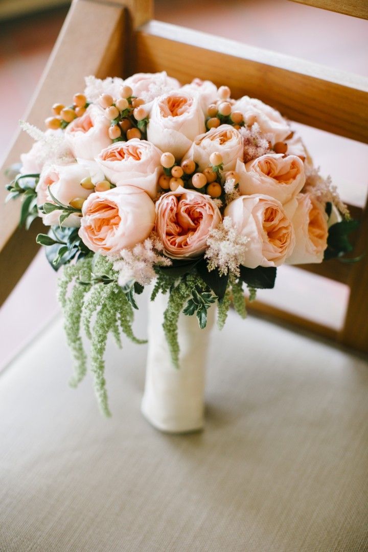 coral peach wedding bouquet