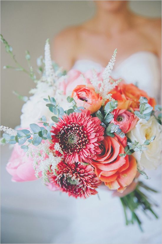 coral pink bridal bouquet