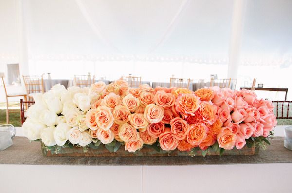 coral pink ombre wedding table decor ideas