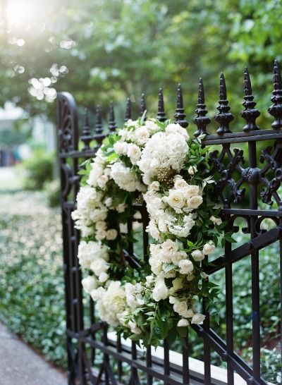green and white wreath wedding decor