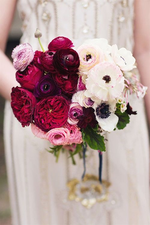 ombré red ranunculus wedding bouquet