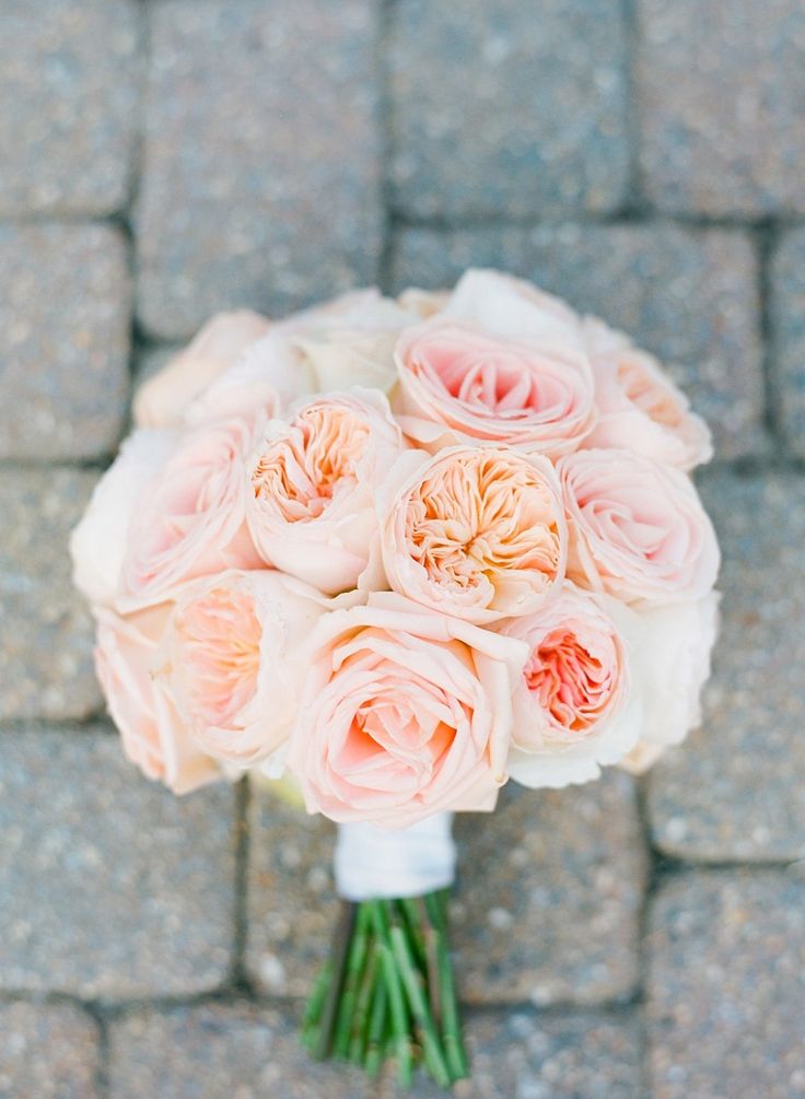 peach garden roses bridal bouquet