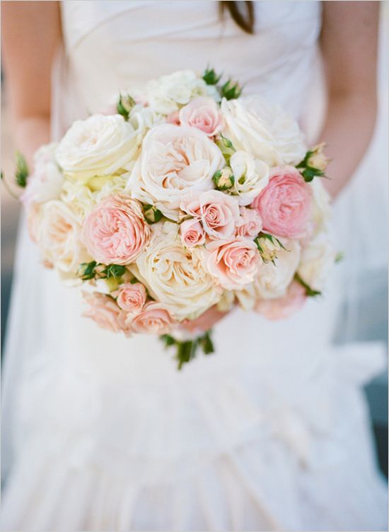 pink and white wedding bouquet