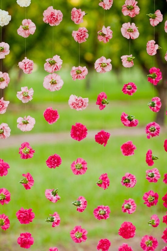 red ombre hanging wedding decor ideas