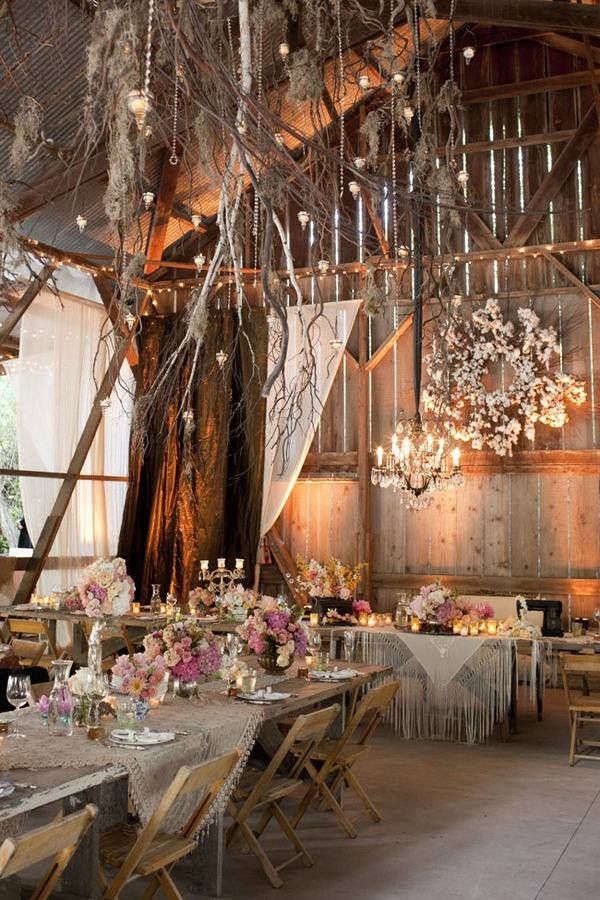 Barn Wedding Decor Idea