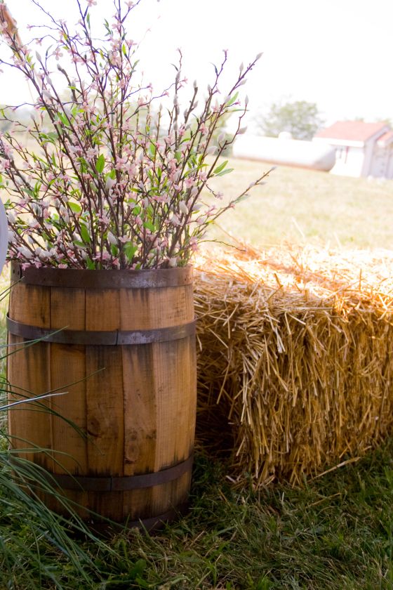 Rustic Country Wedding Ideas with Wine Barrel