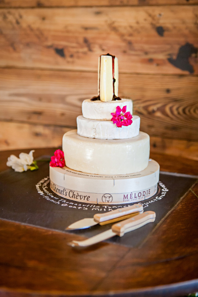 all white cheese wedding cake for rustic wedding