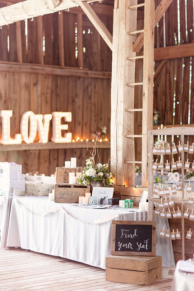 35+ Awesome LOVE Letters Wedding Decor Ideas 23 rustic wedding decor ideas