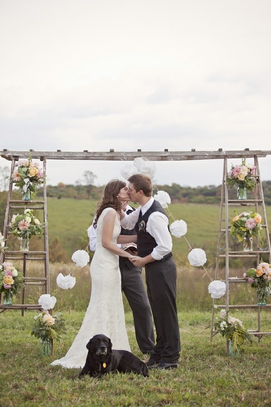 40 Chic Ways to Use Ladder on Rustic / Country Weddings 26 vintage ladder wedding arch ideas