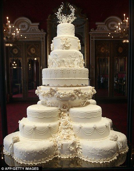 white big wedding cake