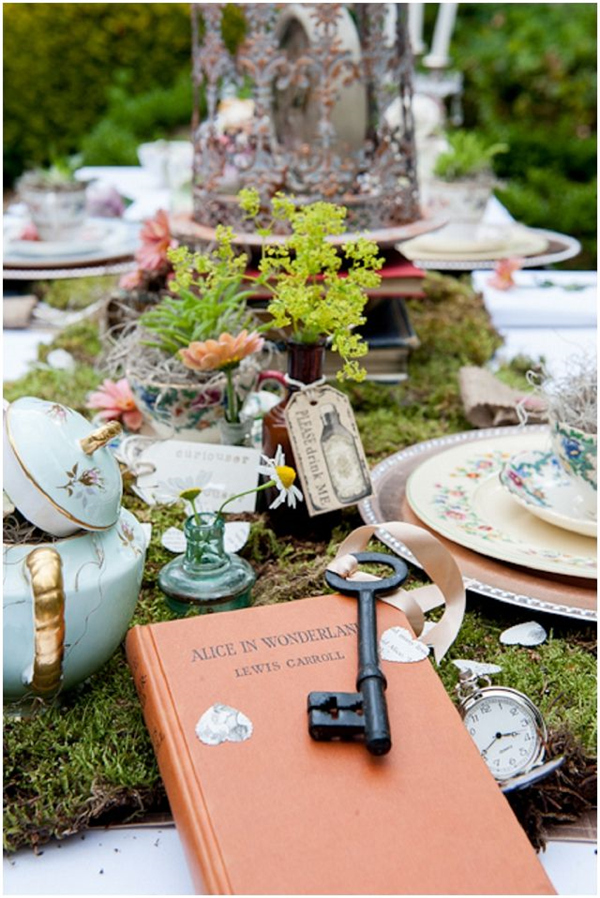 Alice In Wonderland Rustic Wedding Tablescape Ideas