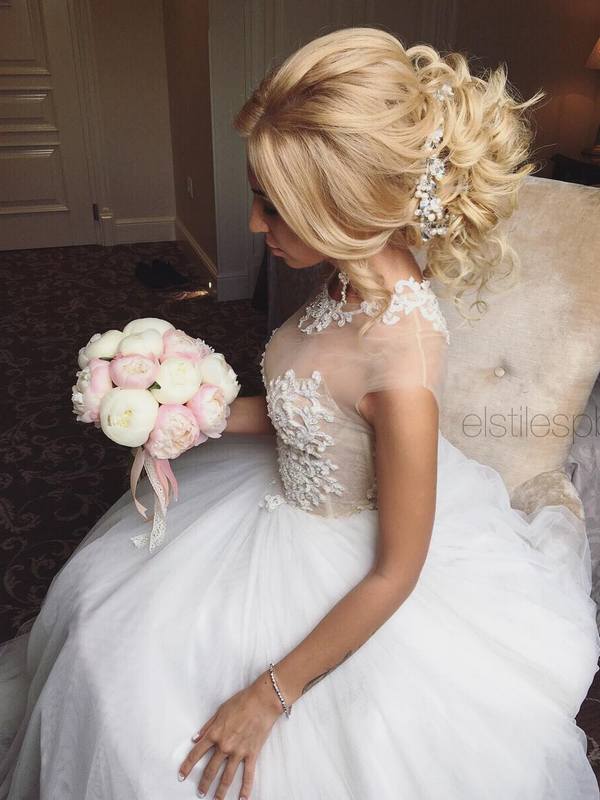 Elstile Long Wedding Hairstyle Ideas 1