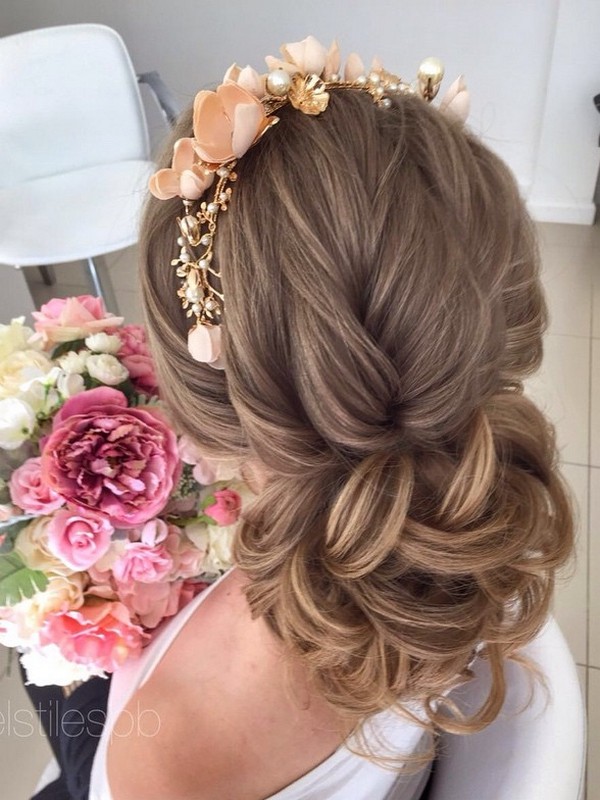 Elstile Long Wedding Hairstyle Ideas 15