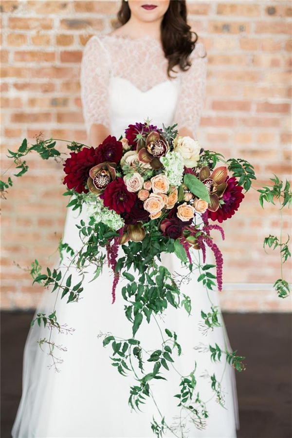 35 Amazing Winter Wedding Bouquets You'll Love 8