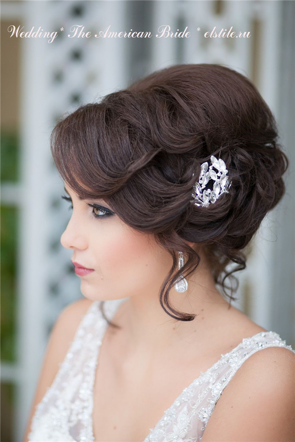 Retro Wedding Hairstyles and Updos 12