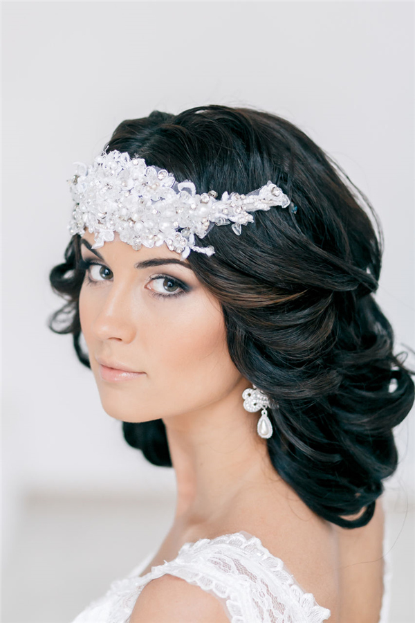 Retro Wedding Hairstyles and Updos 2